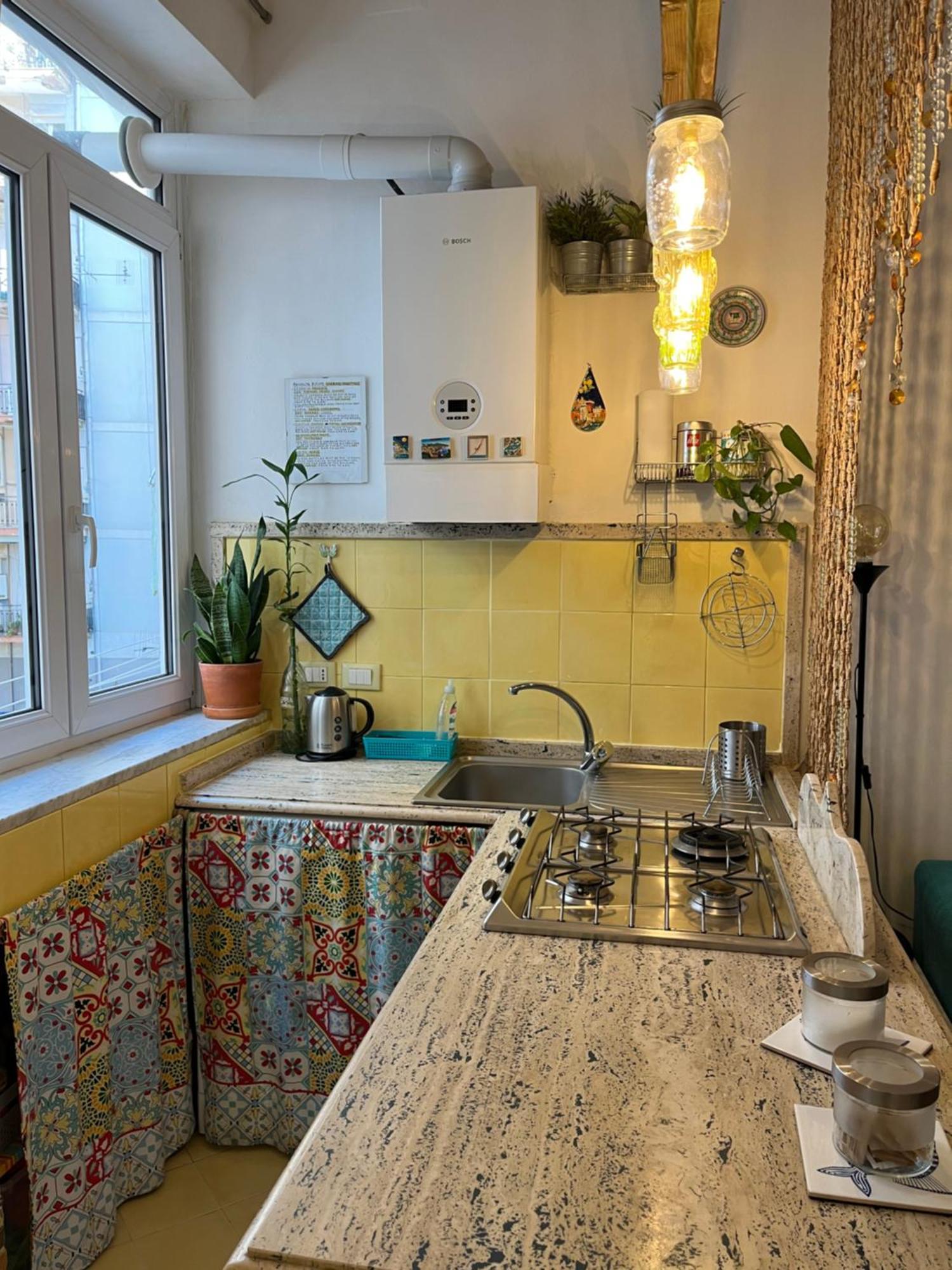 Casa Vacanze Seahorse 살레르노 외부 사진