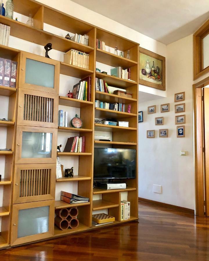 Casa Vacanze Seahorse 살레르노 외부 사진
